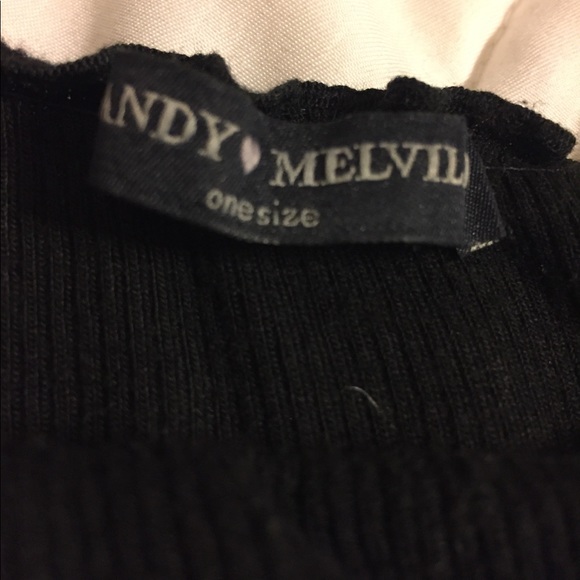 Black off the shoulder top - Picture 4 of 4